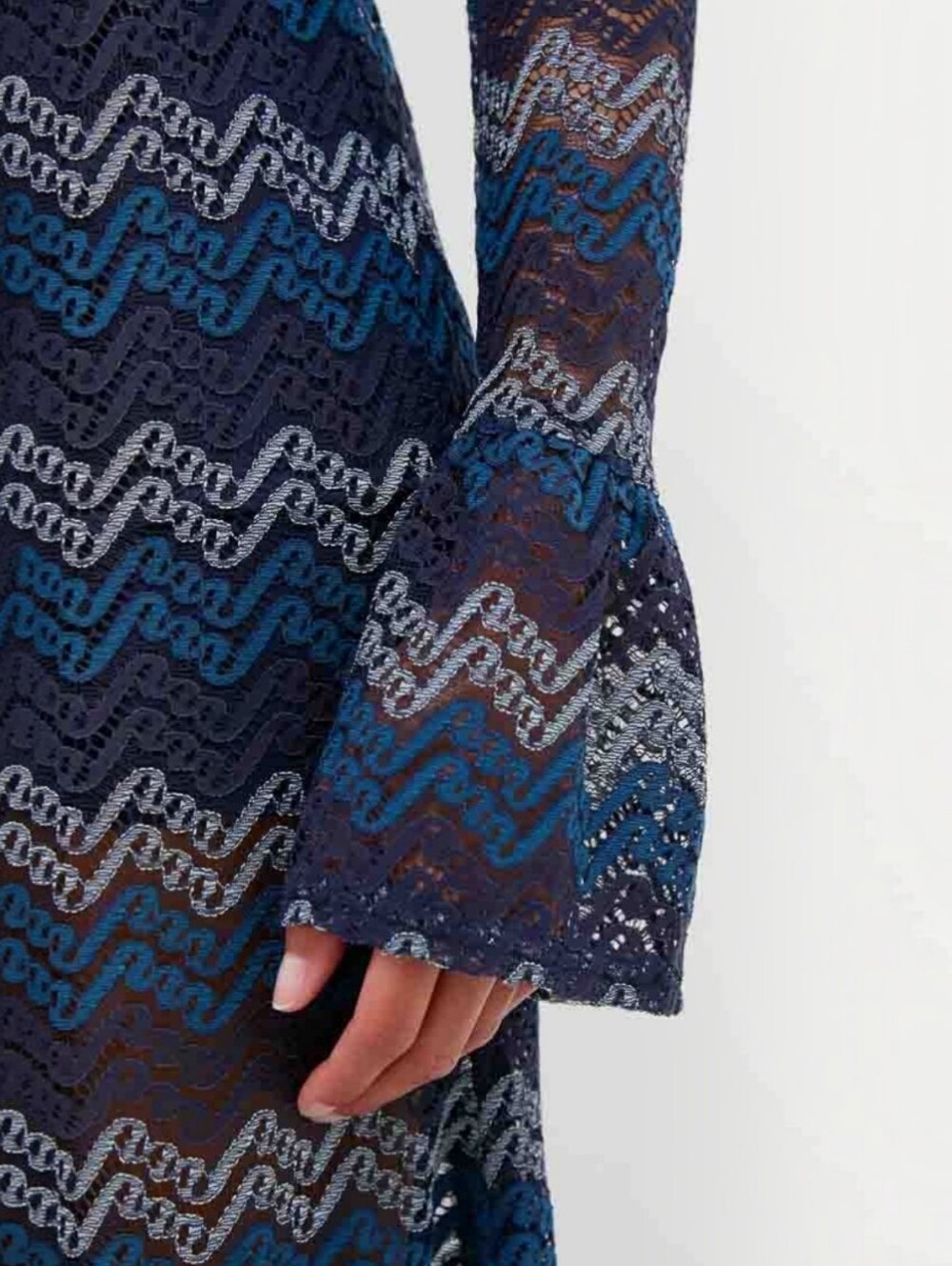 En Saison Lorrae Navy Tonal Zigzag/Chevron Pattern Lace Midi Dress, M, Boho Fall - Picture 8 of 16